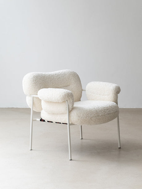SOOGOOD Aisling Cozy Minimalist Lounge Chair from SOOGOOD