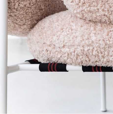 SOOGOOD Aisling Cozy Minimalist Lounge Chair from SOOGOOD