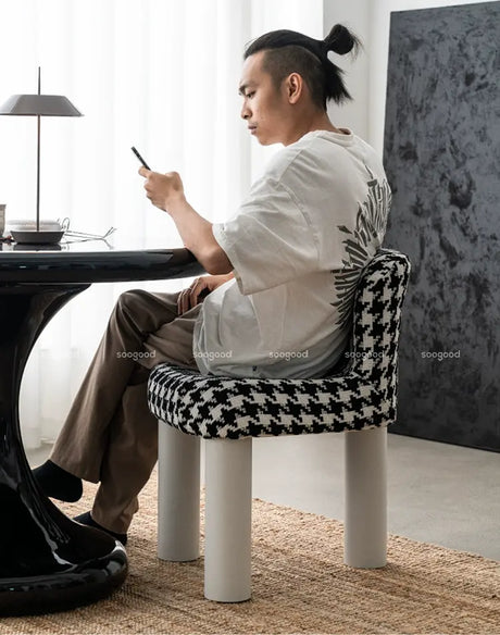SOOGOOD Elowen Scandinavian Design Wool Dining Chair from SOOGOOD