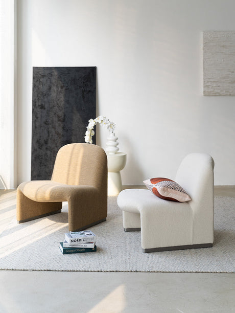 SOOGOOD Isadora Stylish Scandinavian Retro Sofa for Leisure from SOOGOOD
