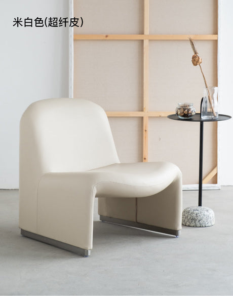 SOOGOOD Isadora Stylish Scandinavian Retro Sofa for Leisure from SOOGOOD