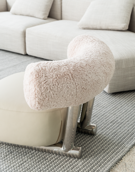 SOOGOOD Isolde Sleek Contemporary Sofa from SOOGOOD