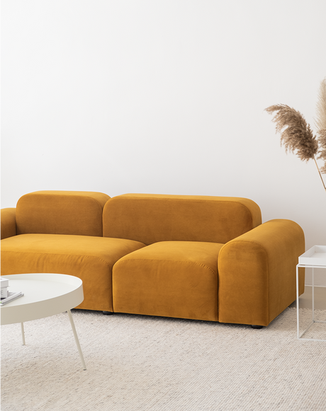 SOOGOOD Jinsol Modern Irregular Design Sofa – Three-Seater Red Fabric from SOOGOOD