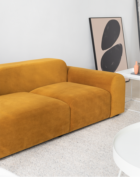 SOOGOOD Jinsol Modern Irregular Design Sofa – Three-Seater Red Fabric from SOOGOOD