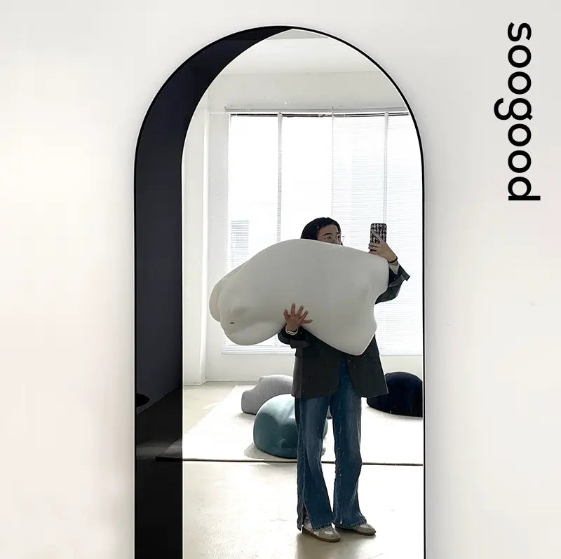 SOOGOOD Norrköping Elegant Minimalist Wall Hanging Mirror from SOOGOOD