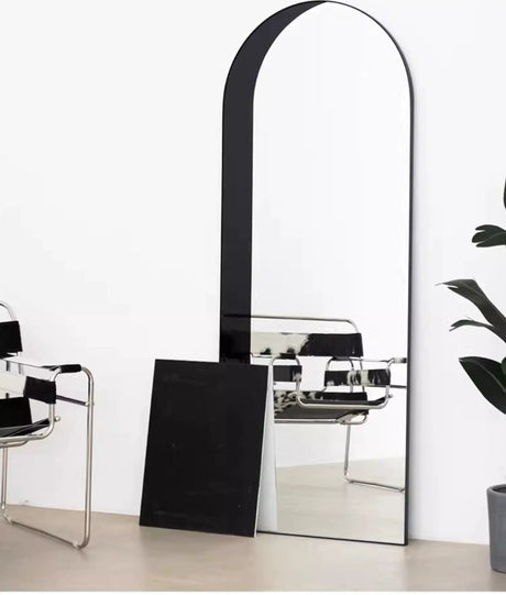 SOOGOOD Norrköping Elegant Minimalist Wall Hanging Mirror from SOOGOOD