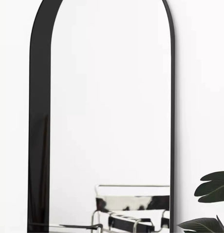 SOOGOOD Norrköping Elegant Minimalist Wall Hanging Mirror from SOOGOOD