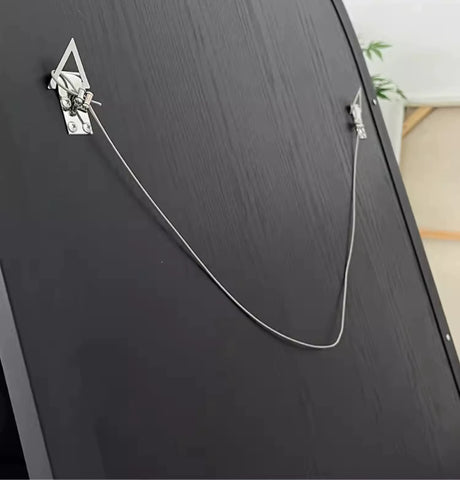 SOOGOOD Norrköping Elegant Minimalist Wall Hanging Mirror from SOOGOOD