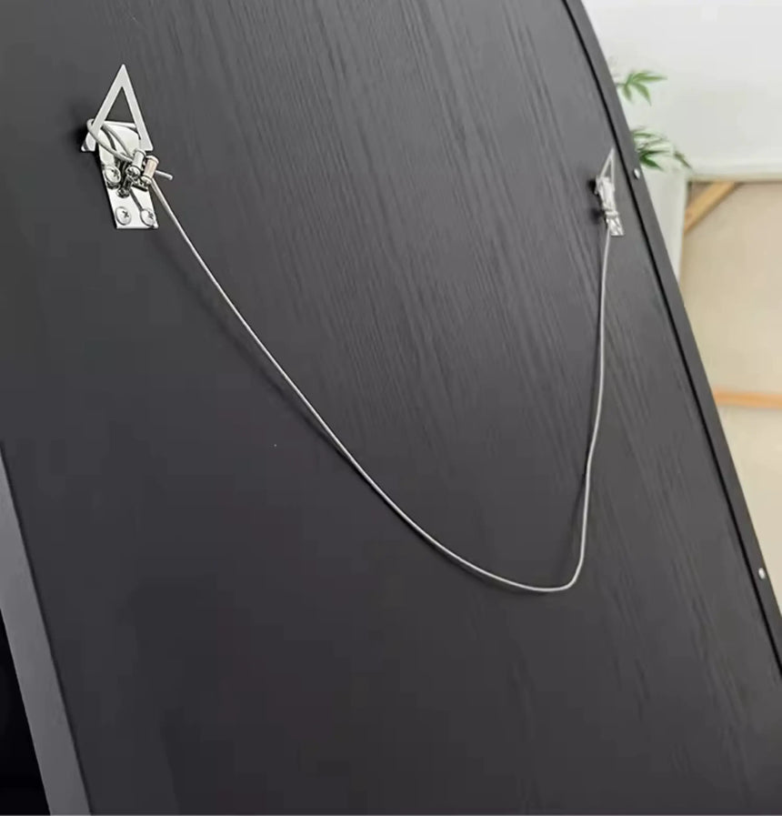 SOOGOOD Norrköping Elegant Minimalist Wall Hanging Mirror from SOOGOOD
