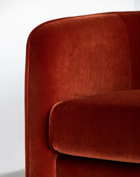 SOOGOOD Zephyr Retro Style Leisure Sofa from SOOGOOD