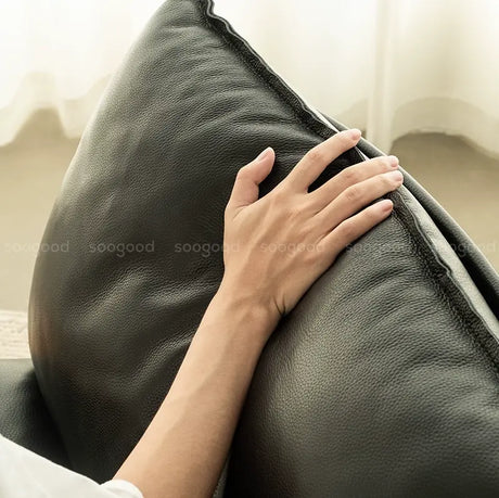 SOOGOOD Zephyra Elegant Leather Cozy Sofa Chair from SOOGOOD