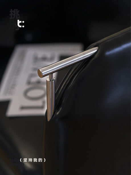 TELLS Akihiko Elegant Light Luxury Sofa from TELLS