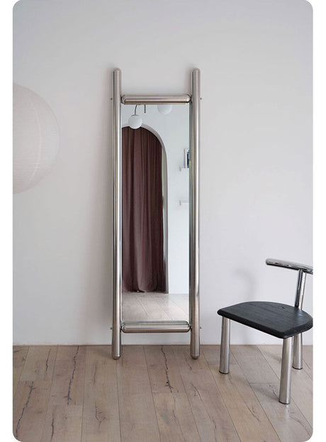 TELLS Amara Vintage Full-Body Retro Mirror from TELLS
