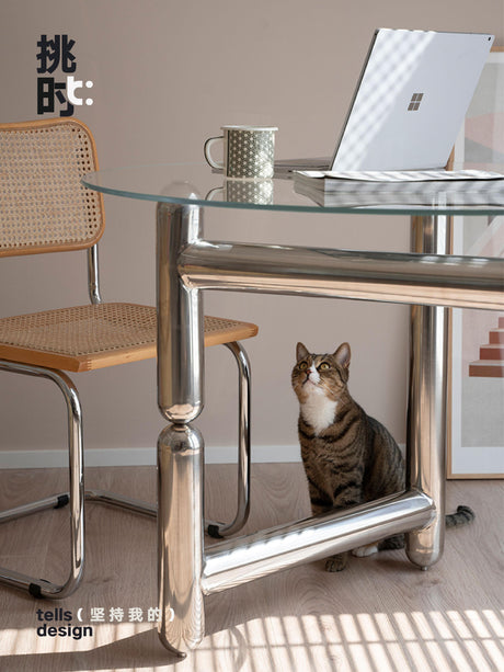 TELLS Santiago Elegant Tempered Glass Dining Table from TELLS