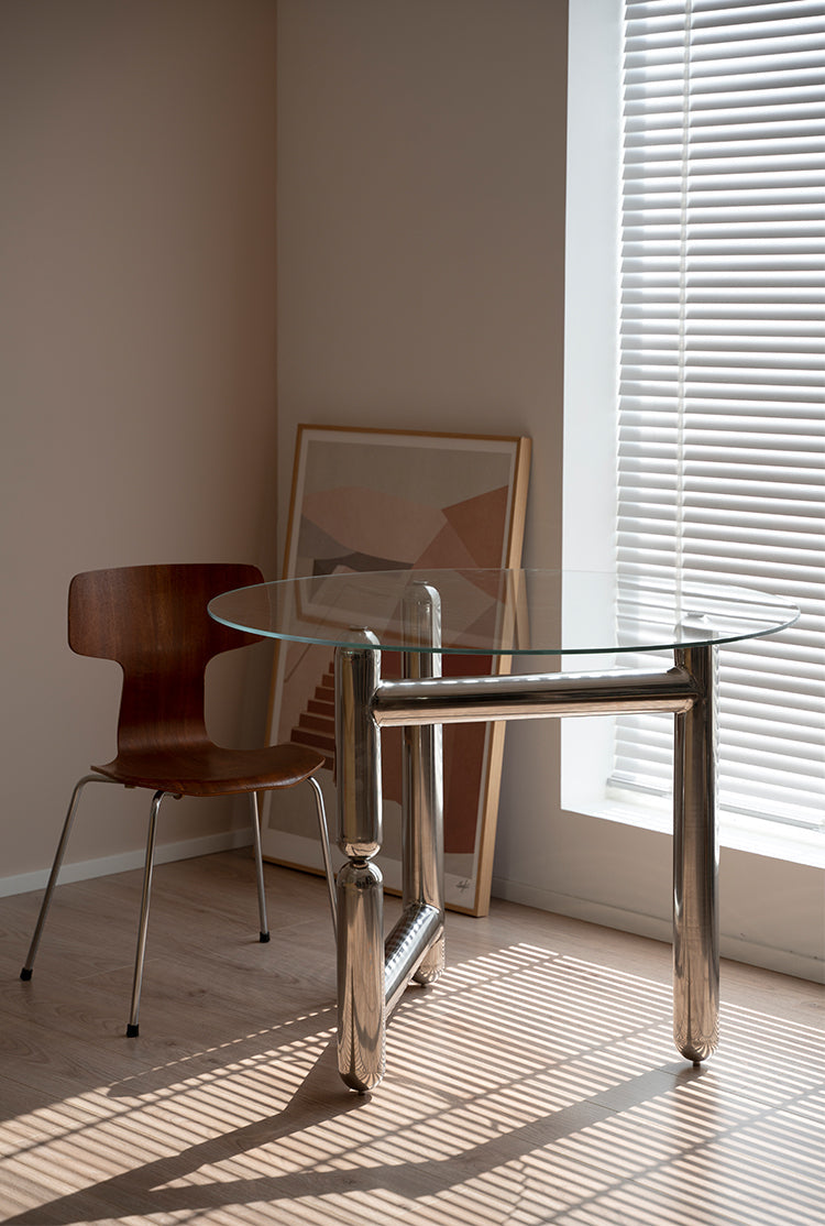 TELLS Santiago Elegant Tempered Glass Dining Table from TELLS