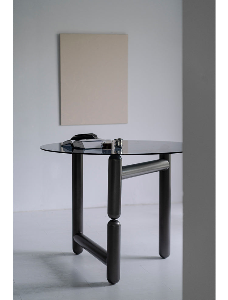 TELLS Santiago Elegant Tempered Glass Dining Table from TELLS