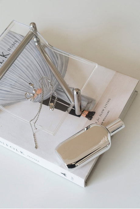 TELLS Zephyra Elegant Acrylic Jewelry Organizer from TELLS