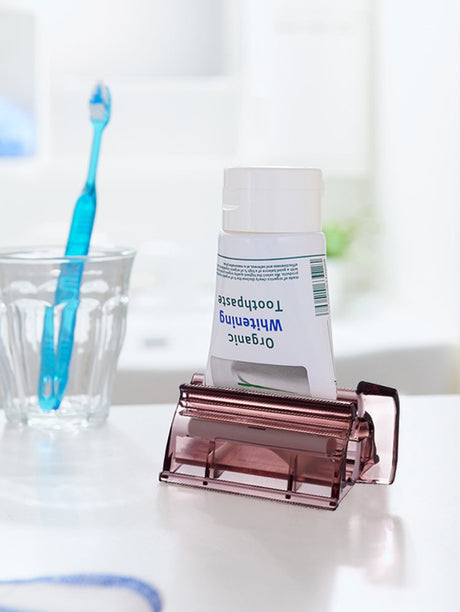 TIANRUN Akihiro Purifying Gentle Cleanser Toothpaste Milk from TIANRUN