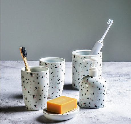 TIANRUN Elowen Hygienic Toothbrush Holder Set from TIANRUN