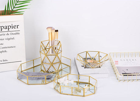 TIANRUN Elowen Luxe Glossy Jewelry Storage Stand from TIANRUN