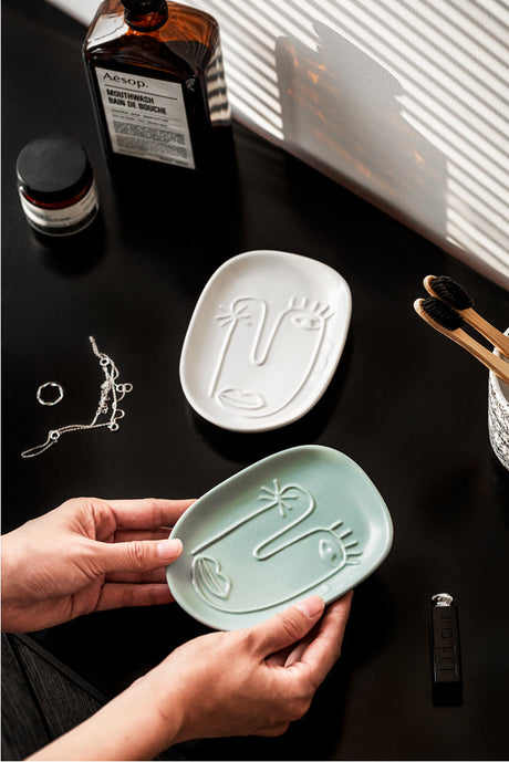 TIANRUN Nicosia Elegant Ceramic Soap Holder System from TIANRUN