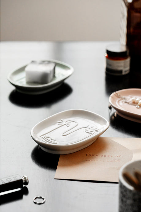 TIANRUN Nicosia Elegant Ceramic Soap Holder System from TIANRUN