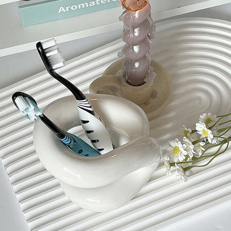 TIANRUN San Francisco Chic Solid Color Ceramic Brush Rack from TIANRUN