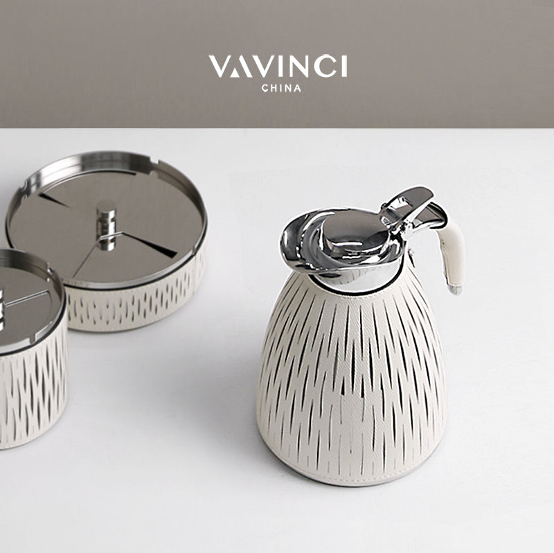 VAVINCI Aeliana Elegant Glossy Teapot & Glass Set Decor from VAVINCI