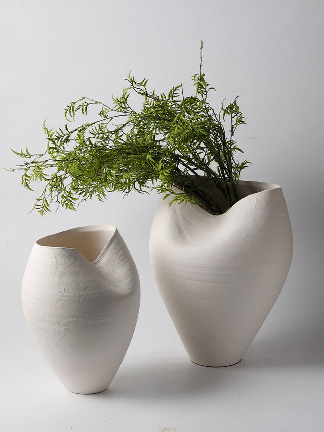 VAVINCI Amaterasu Elegant Notched Ceramic Vase from VAVINCI