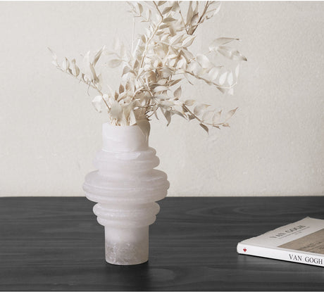 VAVINCI Hoshiko Elegant Natural Jade Vase from VAVINCI