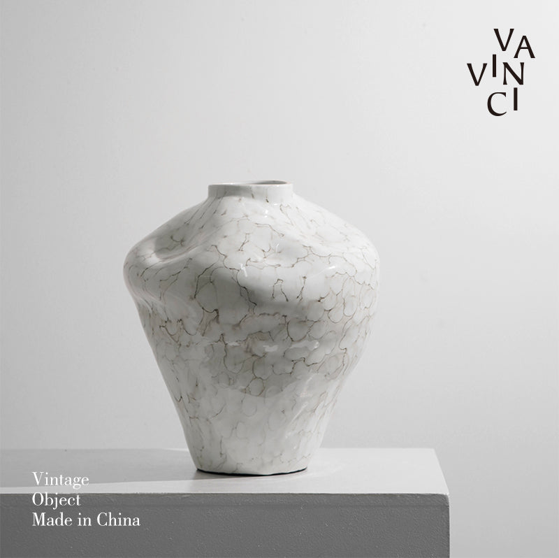 VAVINCI Isolde Elegant Chinese-Style Ceramic Flower Vase from VAVINCI