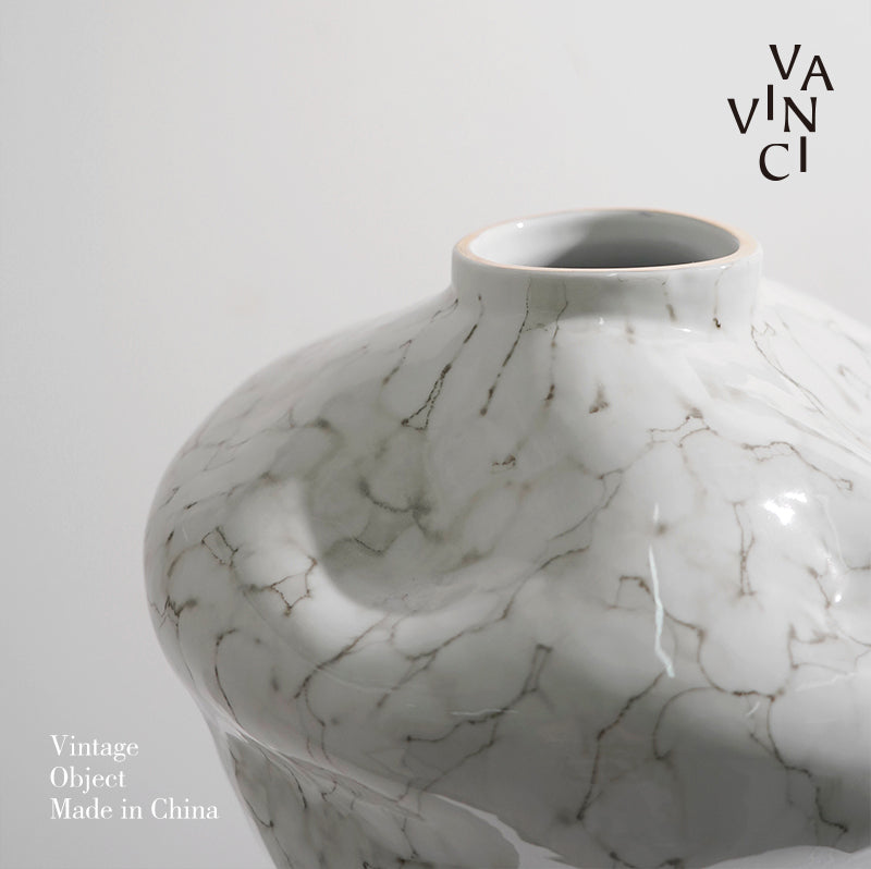 VAVINCI Isolde Elegant Chinese-Style Ceramic Flower Vase from VAVINCI