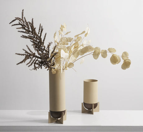 VAVINCI Marisabel Elegant Geometric Metal Vase from VAVINCI