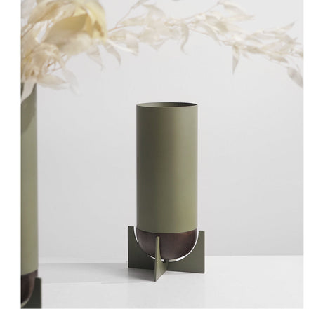 VAVINCI Marisabel Elegant Geometric Metal Vase from VAVINCI