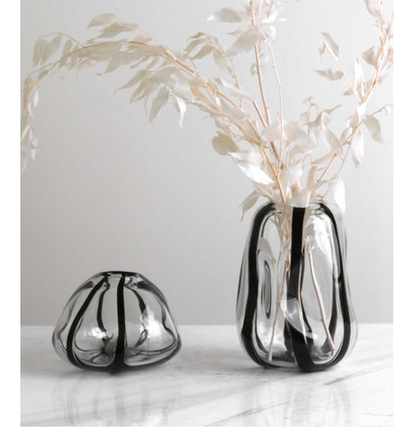 VAVINCI Mitsuki Elegant Glass Floral Centerpiece Vase from VAVINCI
