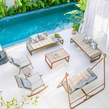 ZIYE Isadora Chic Relaxing Lounge Chair from ZIYE