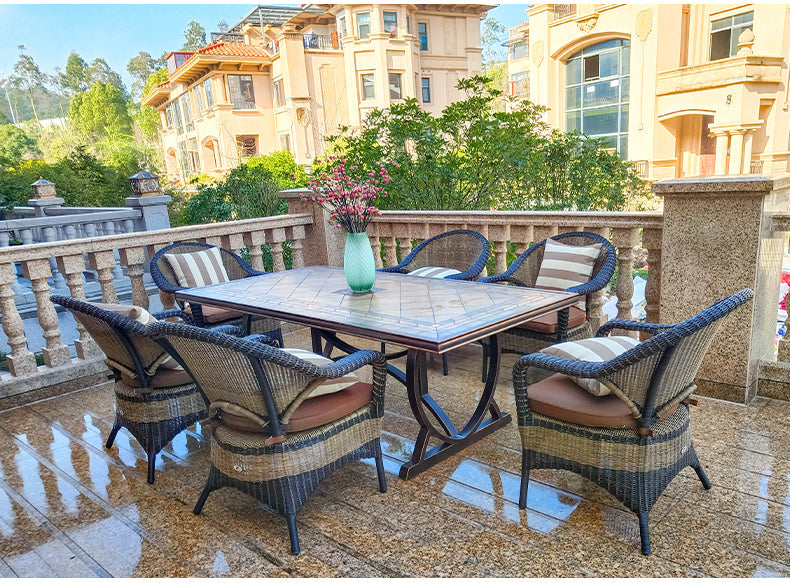 ZIYE Kiyoshi Comfortable Relaxing Outdoor Chair from ZIYE