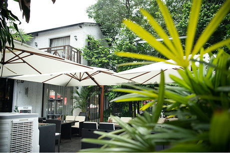 ZIYE Shinjuku Elegant Solar-Powered Street Umbrella Villa from ZIYE