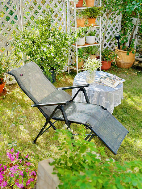 ZIYE Yamanaka Versatile Folding Lounge Chair from ZIYE