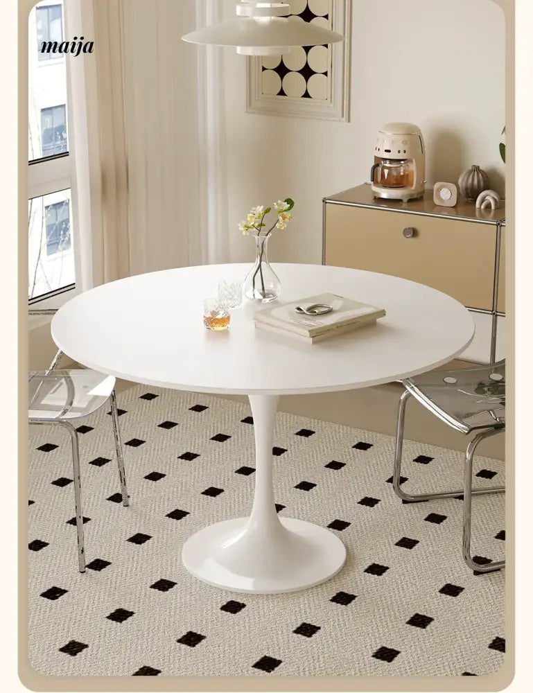 PUMPKIN BOX Round Tulip Dining Table from PUMPKIN BOX