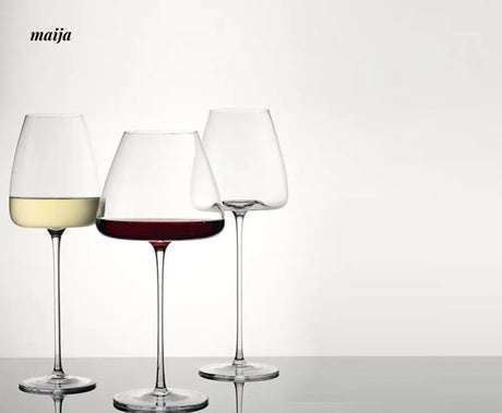 Dancer Wine Glass from KEYHUAN