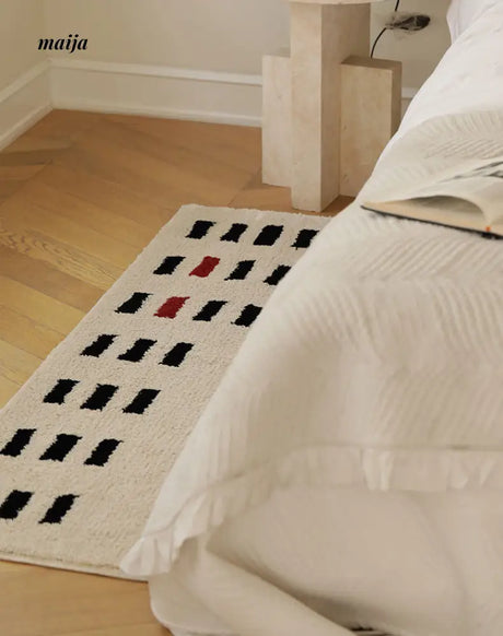 Gareth Grid Bath Mat from Piihab