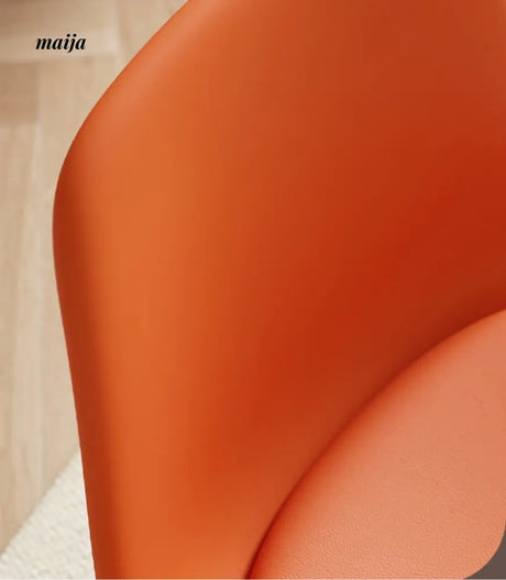 Lowe Pulley Baby Chair from maija
