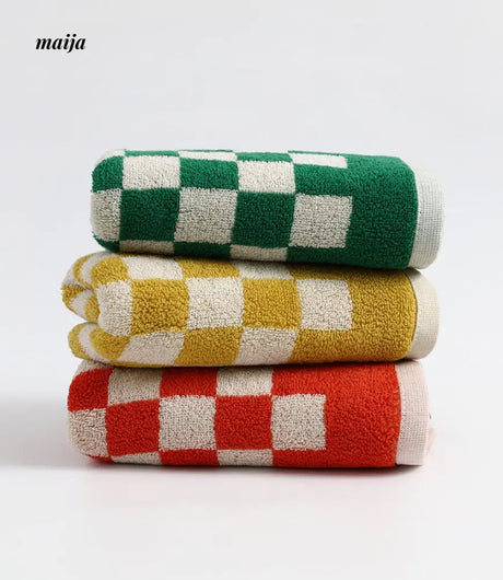 Colourful Checkmate Hand Towel from Nuanyou