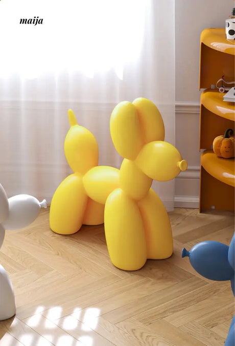 Balloon Doggo Plastic Chairs from maija