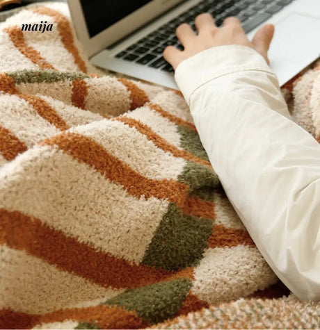 Norwegian Forest Light Blanket from milamila