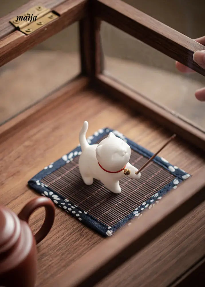 Happy Cat Incense Holder