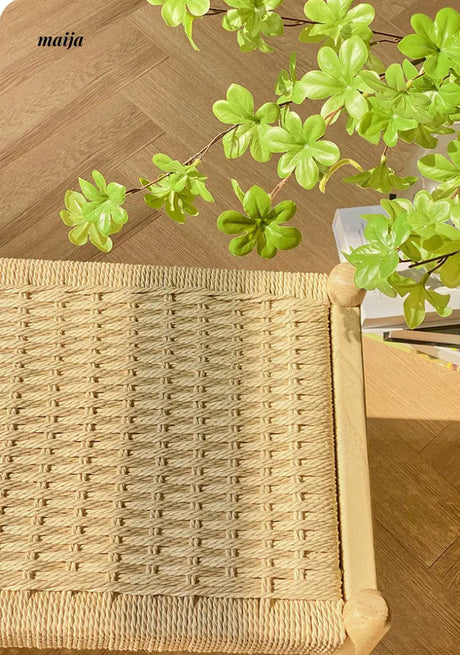 Woven Shoe Changing Stool from IOI HOME
