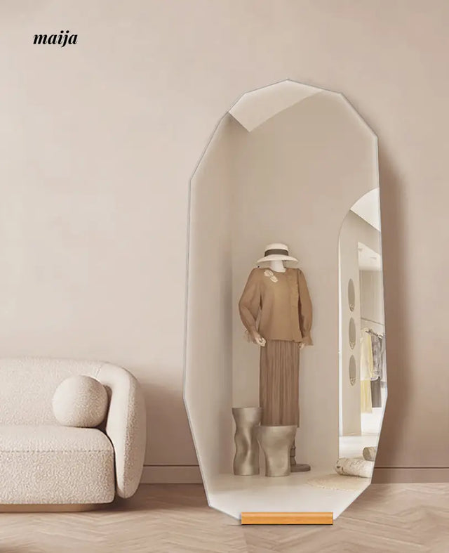 Diamond Full Length Mirror from PANDUOSHI