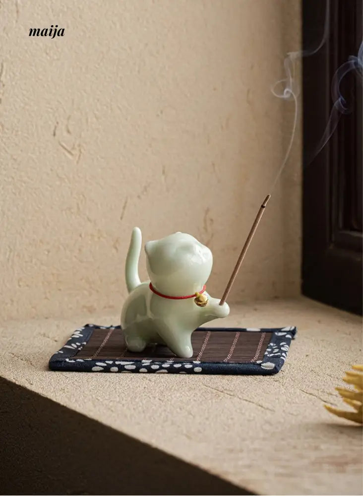 Happy Cat Incense Holder